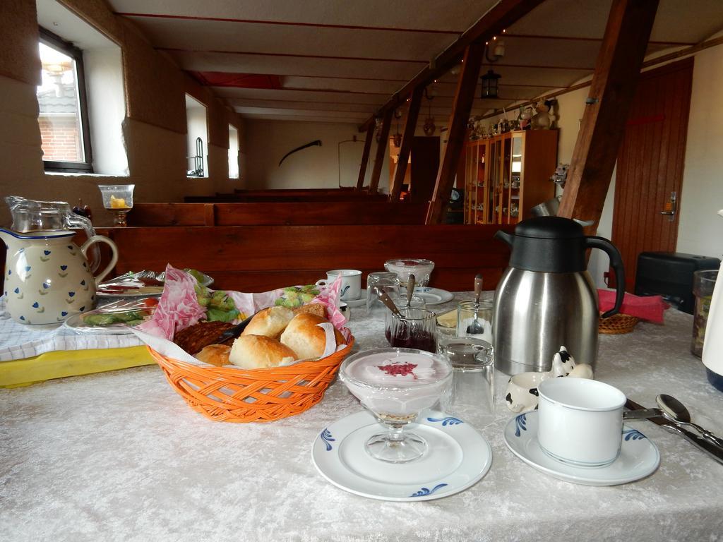 Den Gamle Kostald Bed & Breakfast Holsted 外观 照片