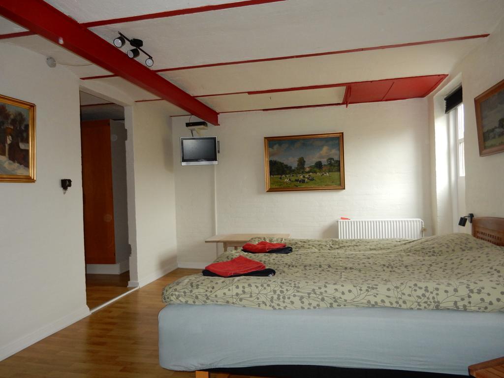 Den Gamle Kostald Bed & Breakfast Holsted 客房 照片
