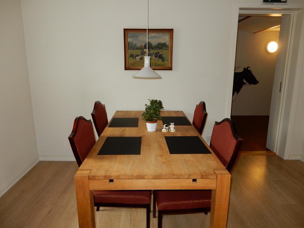 Den Gamle Kostald Bed & Breakfast Holsted 外观 照片