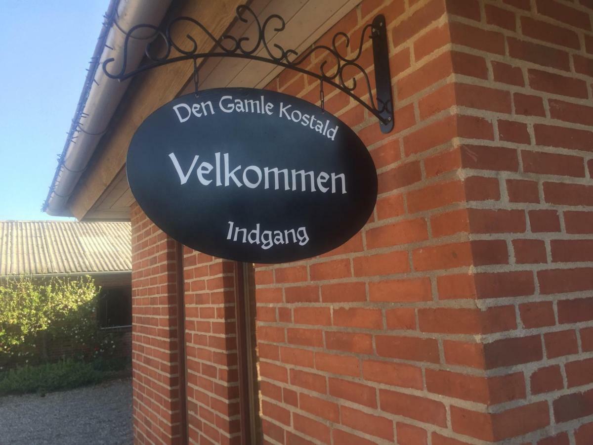 Den Gamle Kostald Bed & Breakfast Holsted 外观 照片